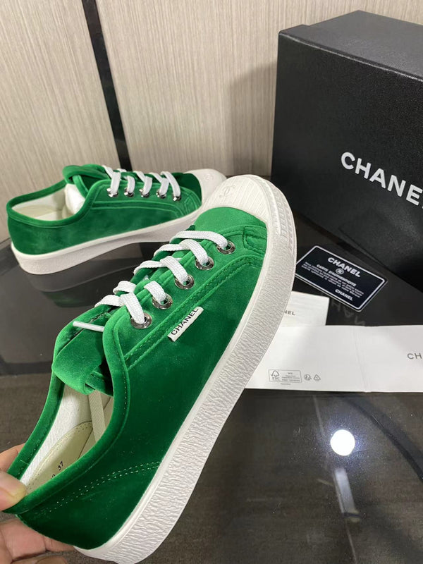 CC 26s Sneaker Teal Green Velvet 799313