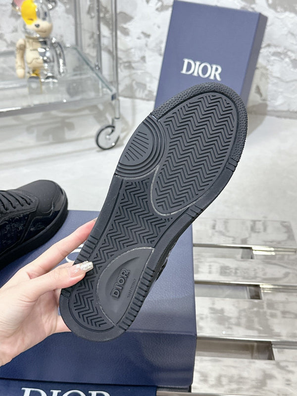 CD B27 Low-Top Sneaker 30mm In Black Monogram Calfskin 100803