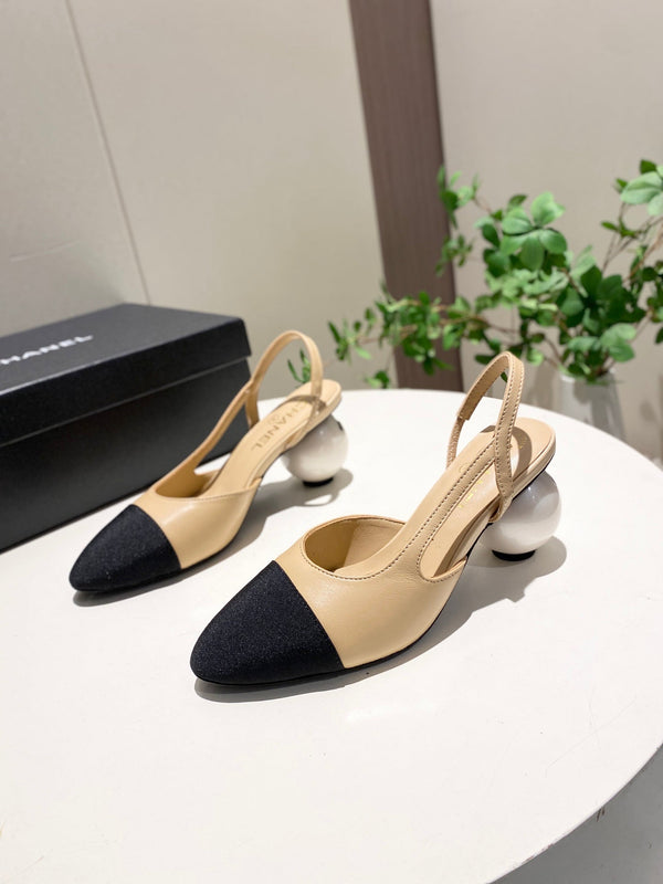 CC 26P Slingback Pearl-Shaped Heel 7cm Black Beige Leather 767271