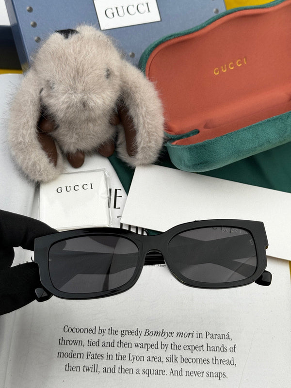 RECTANGULAR FRAME SUNGLASSES G0110 IN ACETATE