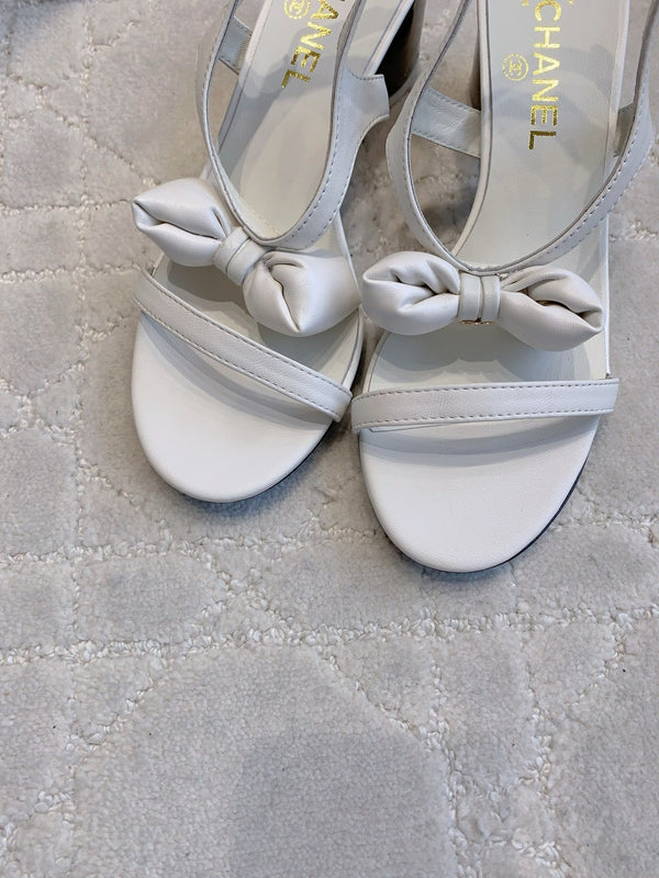 CC 26s Bow-Tie Sandals 6.5cm White Lambskin 906128