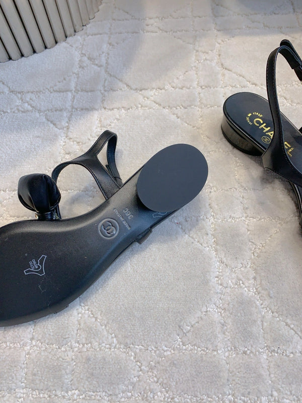 CC 26s Bow-Tie Flat Sandals Black Lambskin 906128