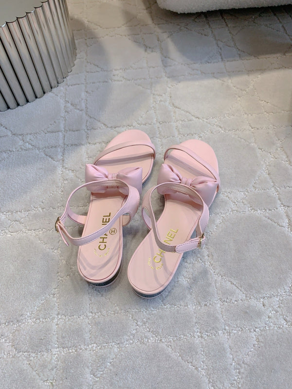 CC 26s Bow-Tie Flat Sandals Light Pink Lambskin 906130