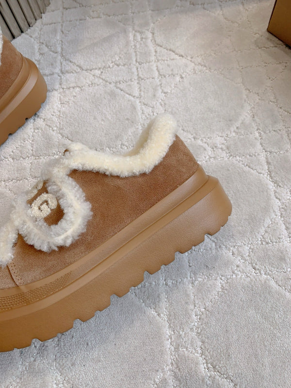 UGG Tazz Slipper Loafers Brown Suede and fleece 516903