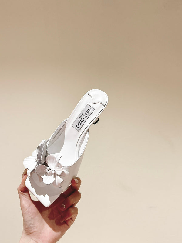 Jimmy Choo Amita Flowers Sandal 4.5cm White Sheepskin 659642