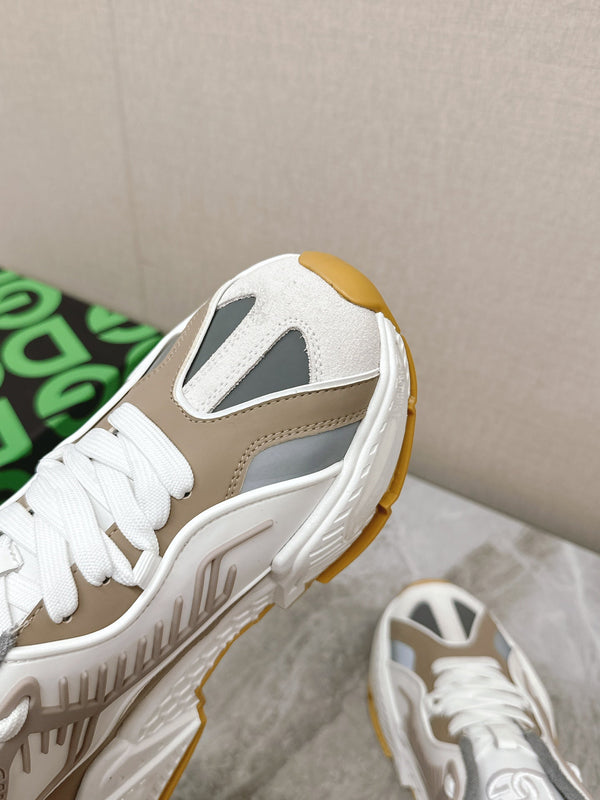 DC Daymaster Sneakers Muted Brown White Cowhide & TPU 116663
