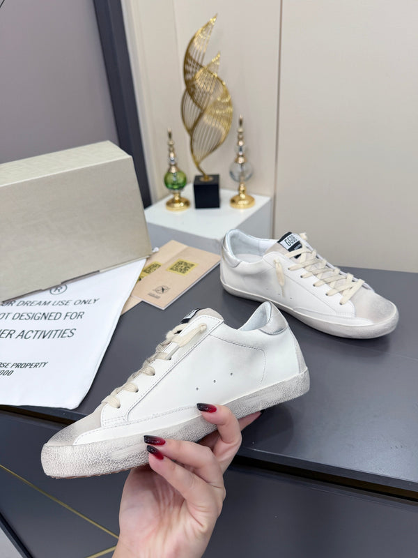 Golden Goose 26s Superstar Sneakers White Gold Glitter Leather 735895