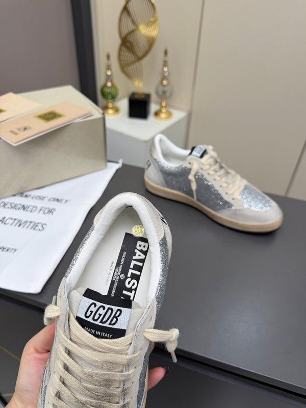 Golden Goose 26s Ball Star Sneakers Sliver Grey Suede Glitter 735899