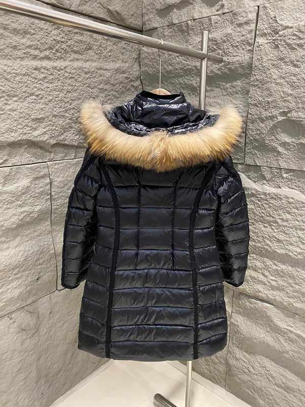 Moncler Puffer Jacket Hood Black Fur 341352