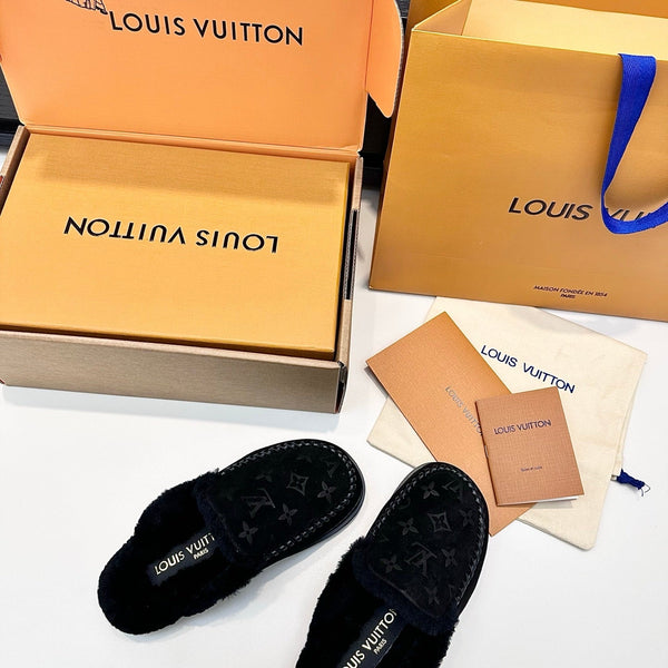 LV Ski Colorado Closed Mule Black Suede Wool 542228