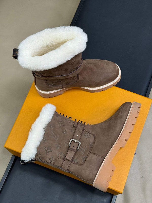 LV Territory Flat Ankle Boots Coffee Suede Wool 542259