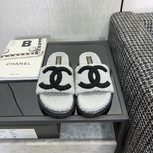 CC 26s Shearling Slide Flat Mules Grey Black Wool 128100