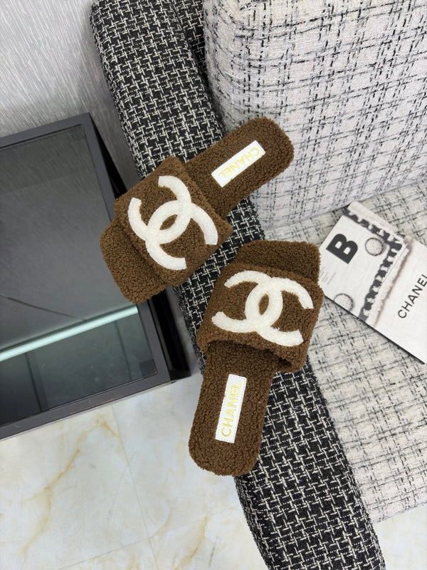 CC 26s Shearling Square Toe Sandals Brown White Wool 128089