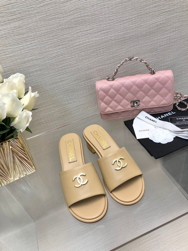CC 25C Mid Heel Mule Cream Genuine Calfskin 212955