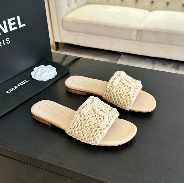 CC 26s Slippers Beige Cream Lambskin