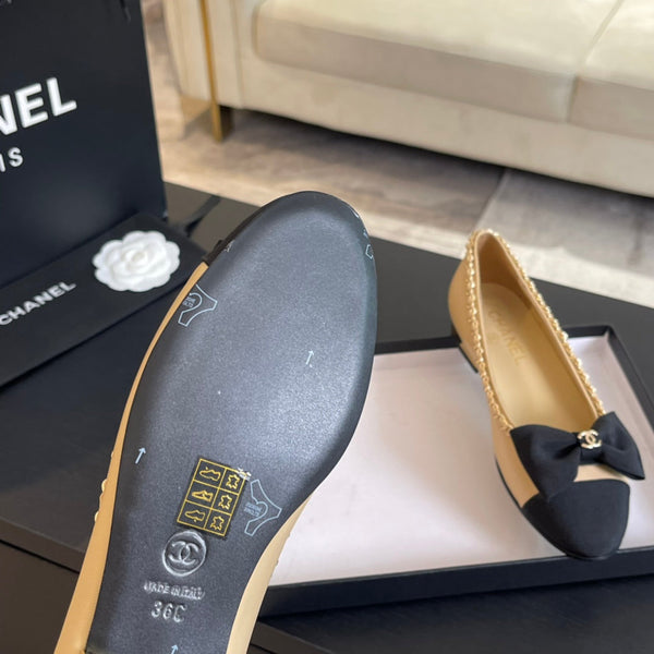 BALLET FLAT BEIGE CREAM CALFSKIN AND FABRIC