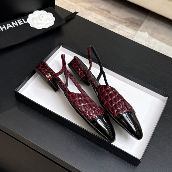 CC 26s Classic Slingback Flat Black Burgundy Crocodile Embossed Patent Leather 907635
