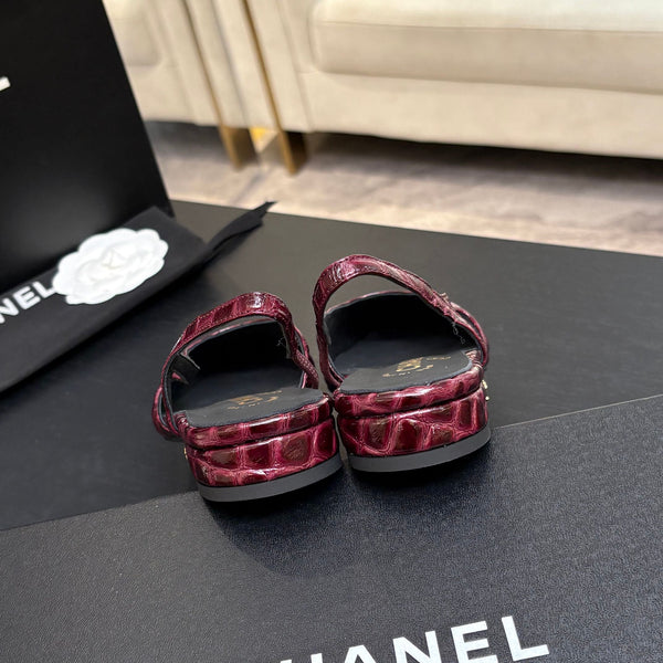 CC 26s Classic Slingback Flat Black Burgundy Crocodile Embossed Patent Leather 907635