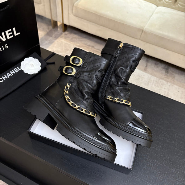CC 26s Combat Boots Black Quilted Patent Calfskin 957754