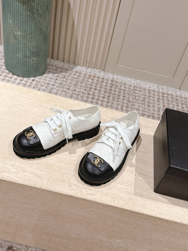 CC 26s Shoes 2cm Black White Quited Calfskin 583904
