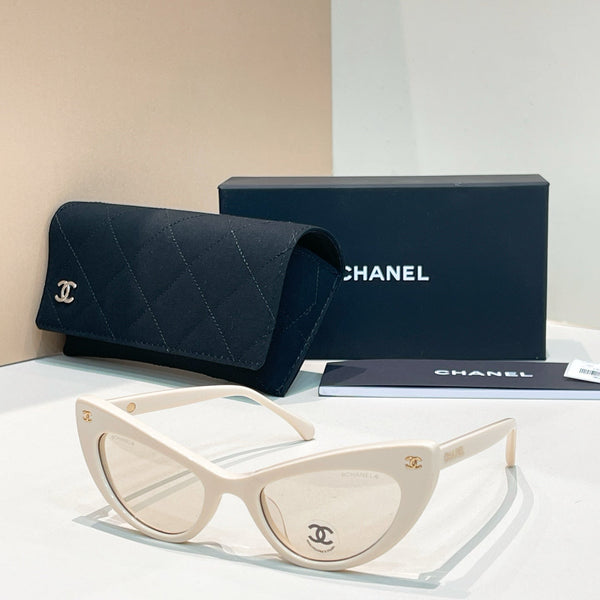 Chanel Cat Eye Sunglasses 152193