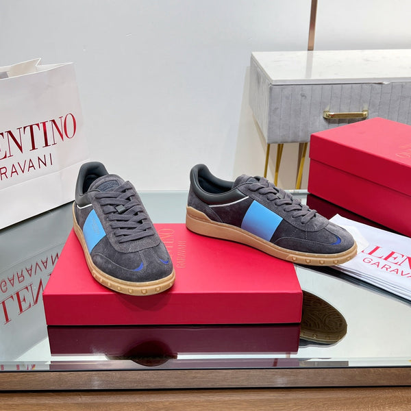 VL 25s Upvillage Sneakers In Dark Grey Mix Blue Suede