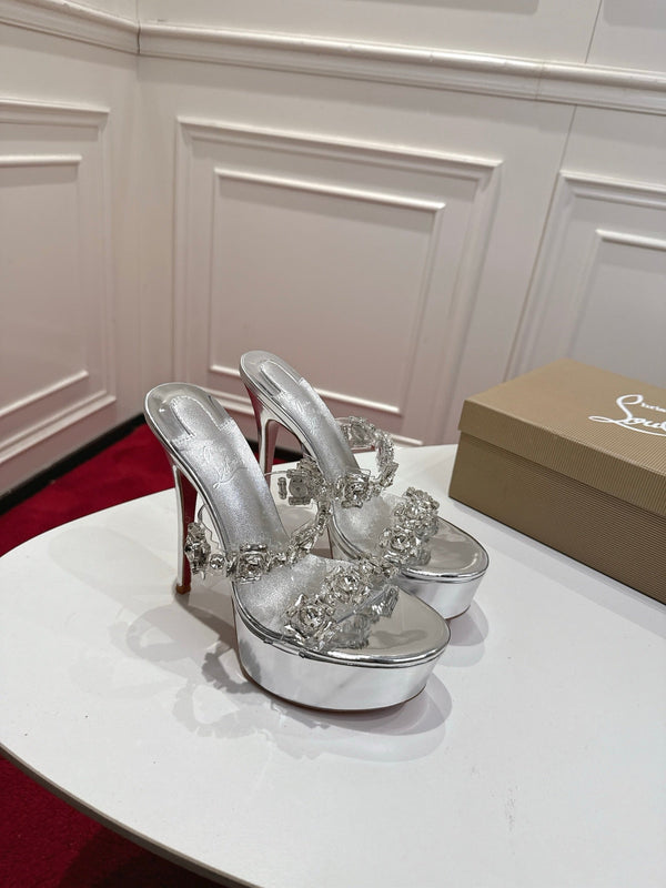 CL 26s Solo Zee Platform Sandals 16cm Silver Metallic Leather 912434