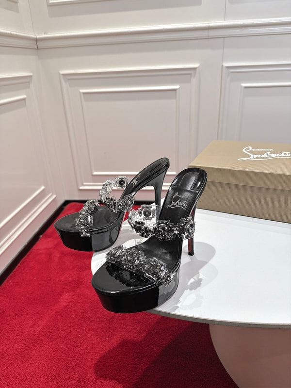 CL 26s Solo Zee Platform Sandals 16cm Black Patent Leather 912437