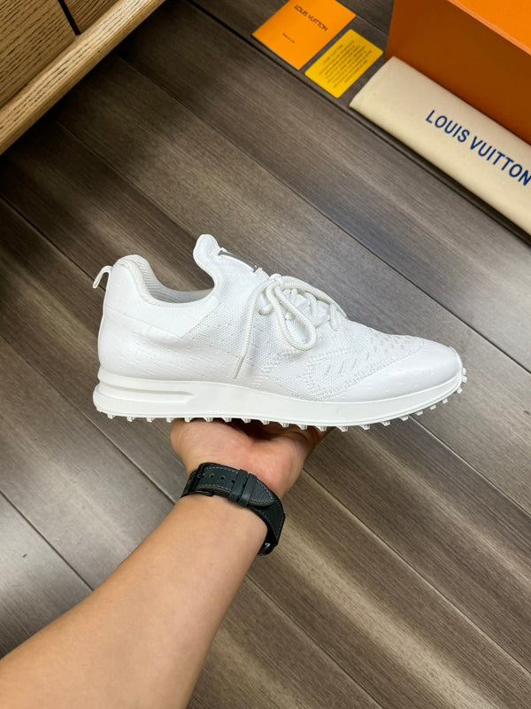 LV SNEAKERS IN WHITE MESH BREATHABLE FABRIC AND CALFSKIN