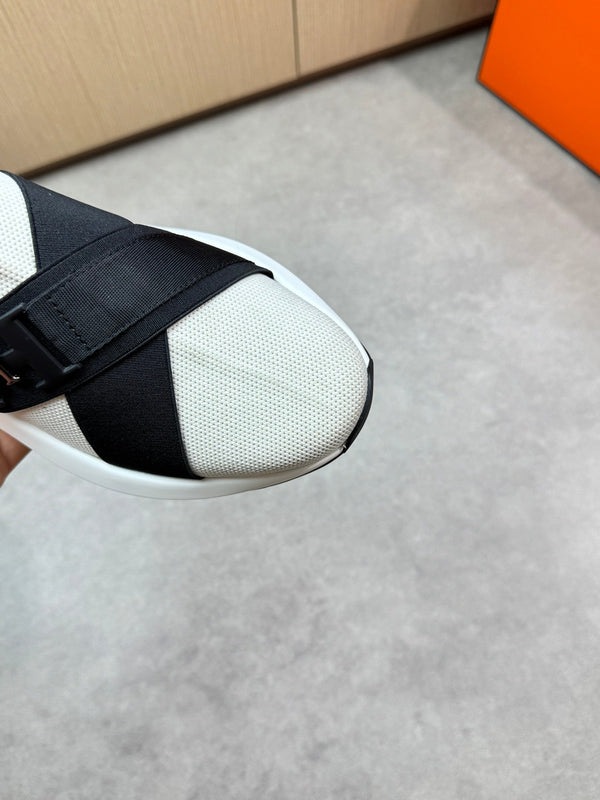 HM Men's Slip on Sneaker Black Knitted Fabric 643377