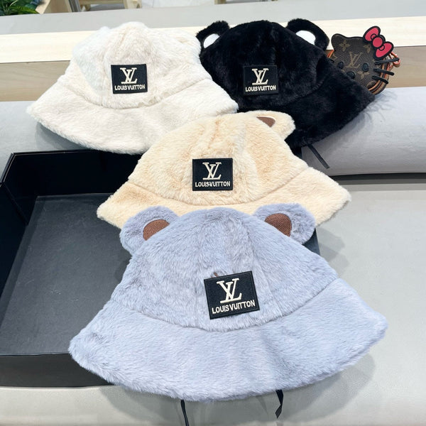 BUCKET HAT IN BEAU BLUE WOOL AND LAMB FUR 434941