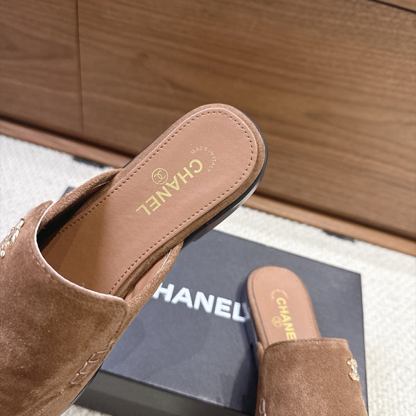 CC 26s Mule Mir Half-Slippers Brown Suede 983860