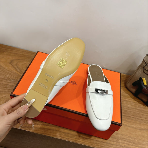 HM 26s Kelly Mule In White Calfskin Silver Hardware
