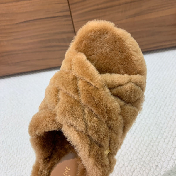 CL 26s Cross-Strap Sandals In Brown Wool