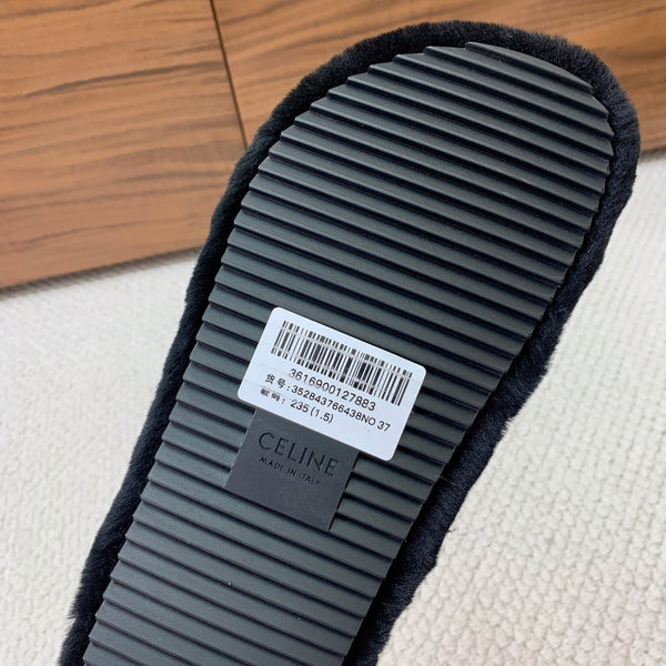 CL 26s Cross-Strap Sandals In Black Wool