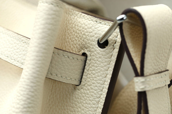 HM So Kelly Shoulder Bag 22cm Ivory Cowhide 284526