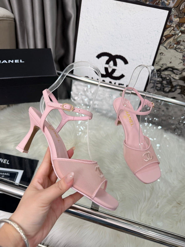 CC 2026B Métiers d'Art Sandals Light Pink Mesh Leather 970171
