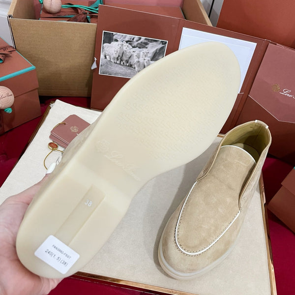 LP Open Walk Ankle Boot In Beige Mix White Suede 978052