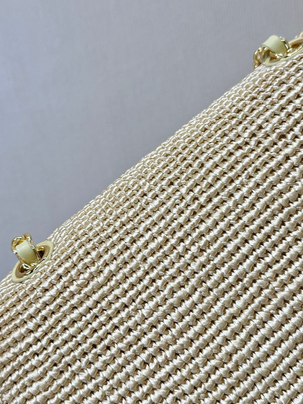 CC 26s Coco Beach 25.5CM Flap Bag Beige Raffia 143487