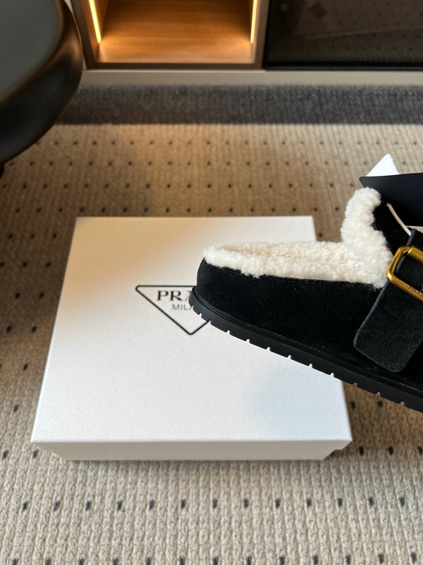 Prad 26s Clogs Black Suede Shearling 971695