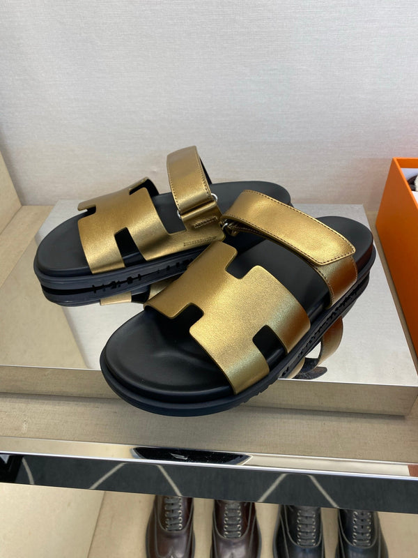 HM Men's Chypre Sandals Gold Calfskin 647574