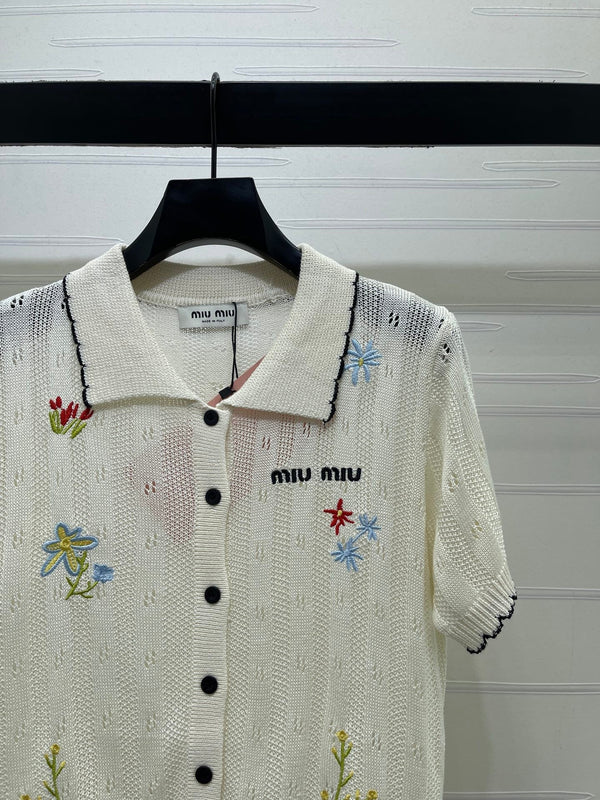 GG 26s Hollow Striped Collared Knit Short Sleeve White Wool 406537