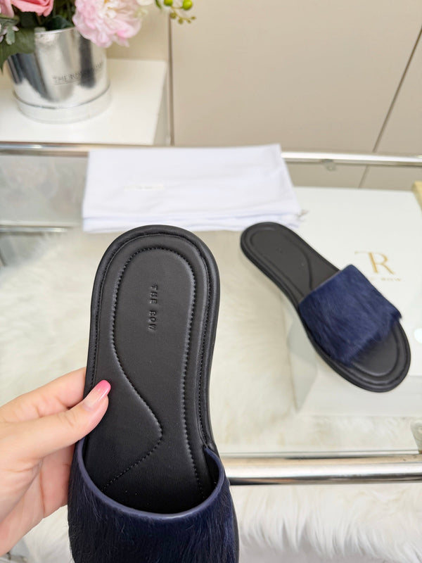 The Row Malick Fur Slide Dark Blue 707546