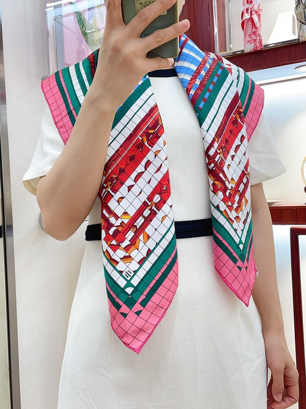 Coaching Deja-Vu Shawl 90 CM In Colorful Silk Twill 233126