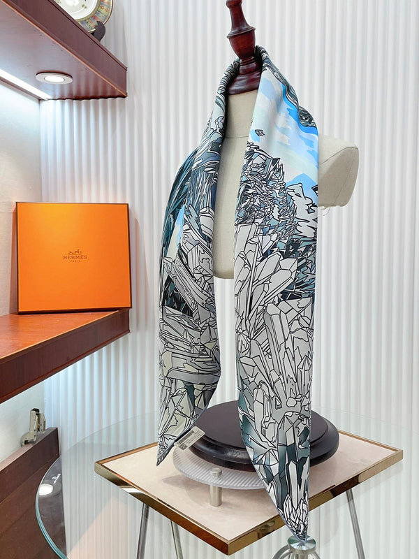 La Vallee De Cristal Scarf 90 CM Colorful Silk Twill 235413