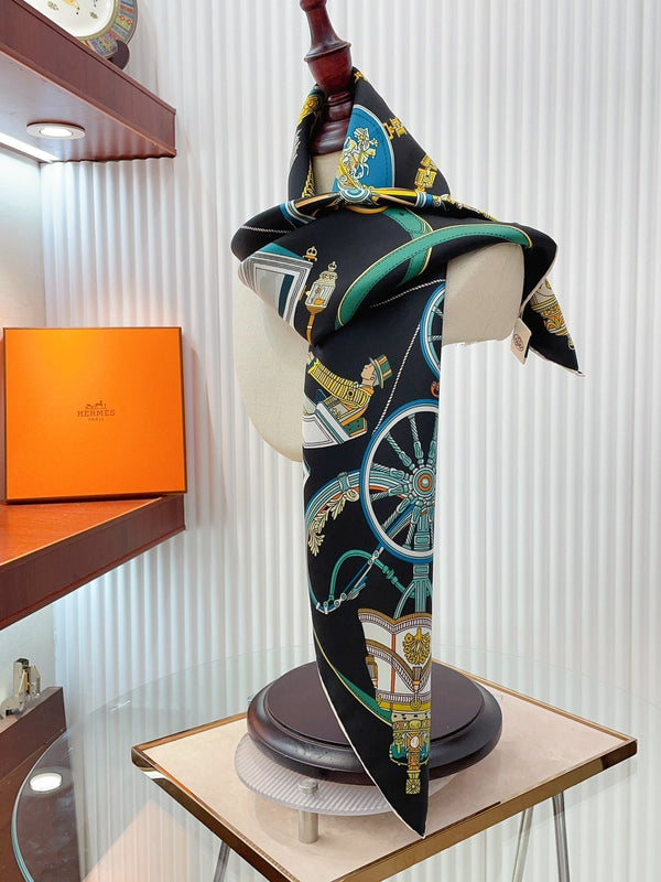 Stately Wheels Scarf 90 CM Black Colorful Silk Twill 312877