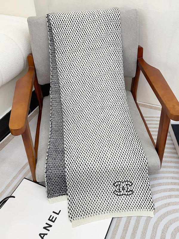 SCARF 180 CM IN WHITE MIX BLACK CASHMERE 394592