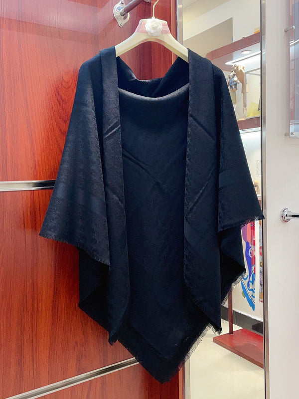 SQUARE SCARF 140 CM IN NAVY BLUE WOOL AND SILK 408662