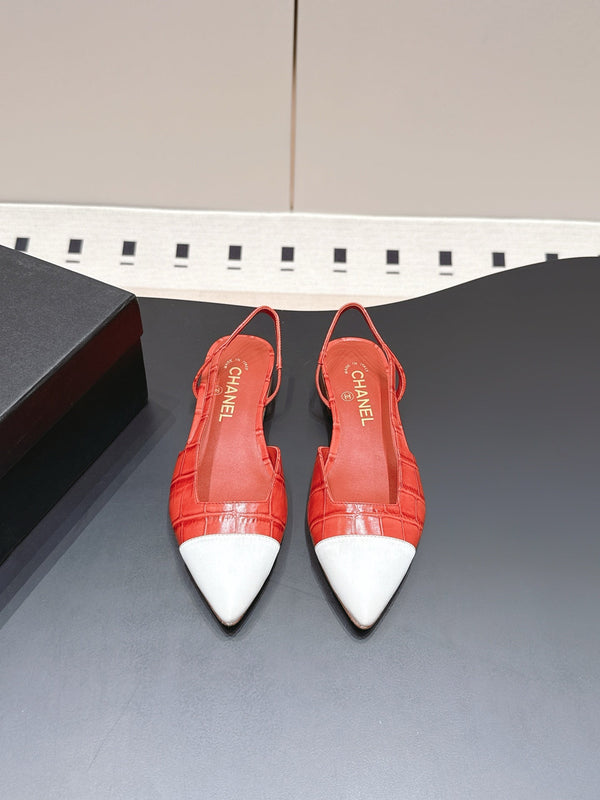 CC 26s Flat Pointed-Toe White Red Crocodile Embossed 922681