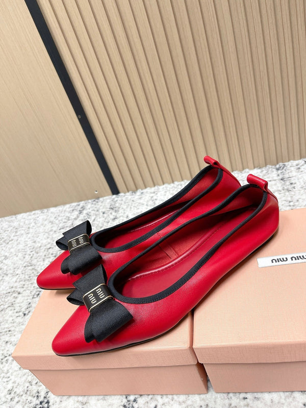 Miu Pointed-Toe Ballet Flats Red Sheepskin 591566